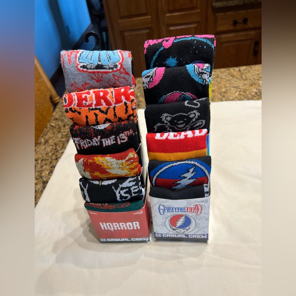 CASUAL CREW SOCKS HORROR / GRATE-FULL DEAD